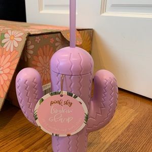 Pink Sky 21 oz Cactus Cup with Straw